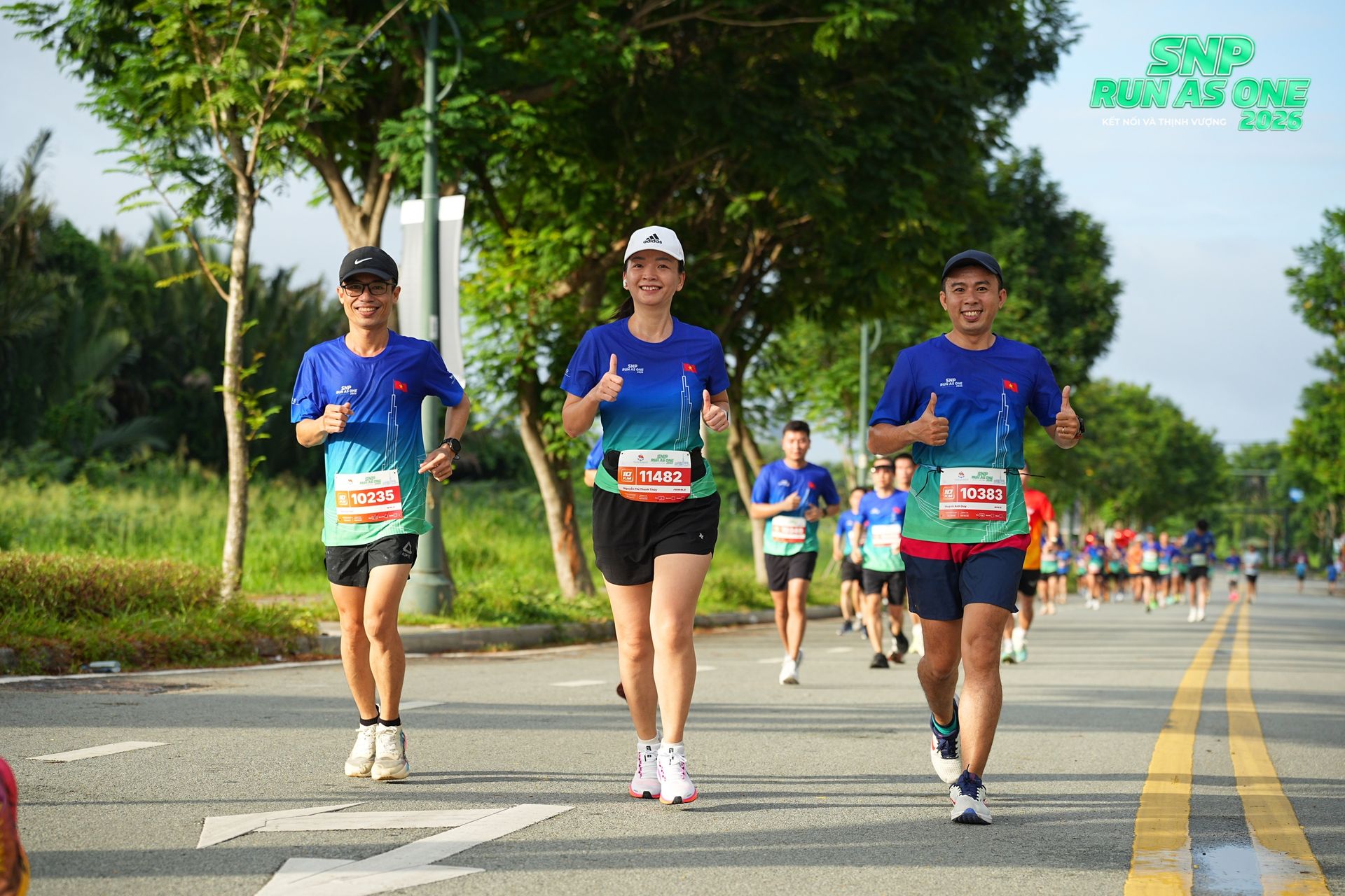 Các vận động viên tham gia giải chạy SNP Run As One 2026