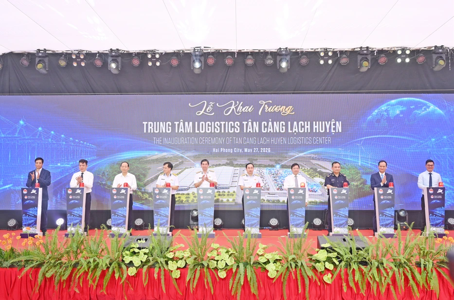 Trung tâm Logistics Tân Cảng Lạch Huyện